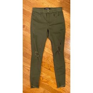 Express green distressed stretch jegging